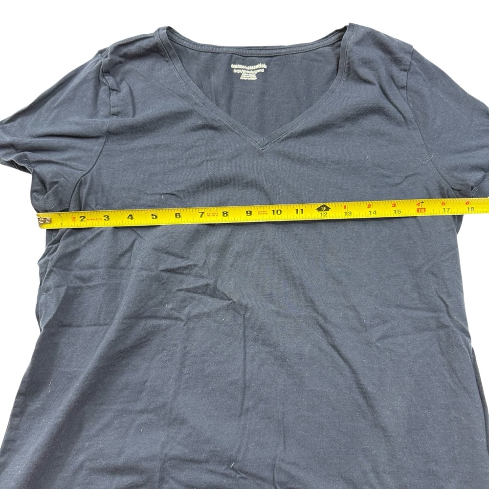 Amazon Essentials Women’s Short Sleeve V-Neck Tee – Navy Blue – Size Large - Picture 4 of 7